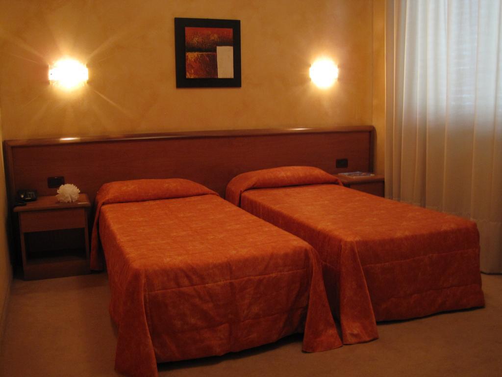Italia 3* Carmagnole